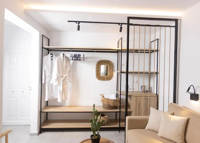 Petra Luxury Aparthotel Pefkochori