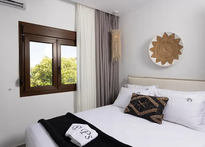 Petra Luxury Pefkochori